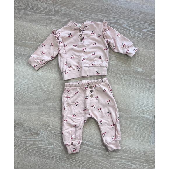 Jessica Simpson Cherry Outfit- Size 3-6m - Picture 1 of 5